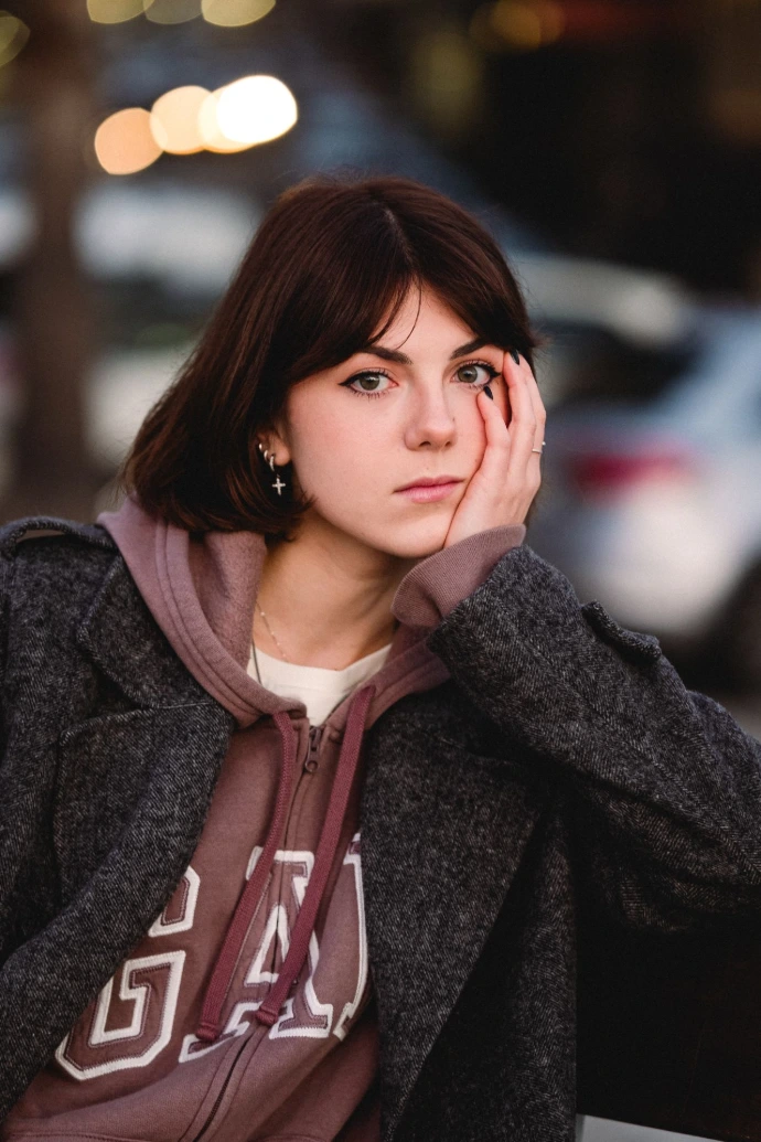 Ritratto di donna creato da Andrea Lofaro